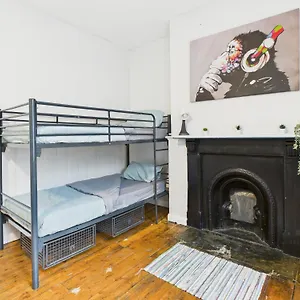 Albergue Bunkhouse, Cardiff